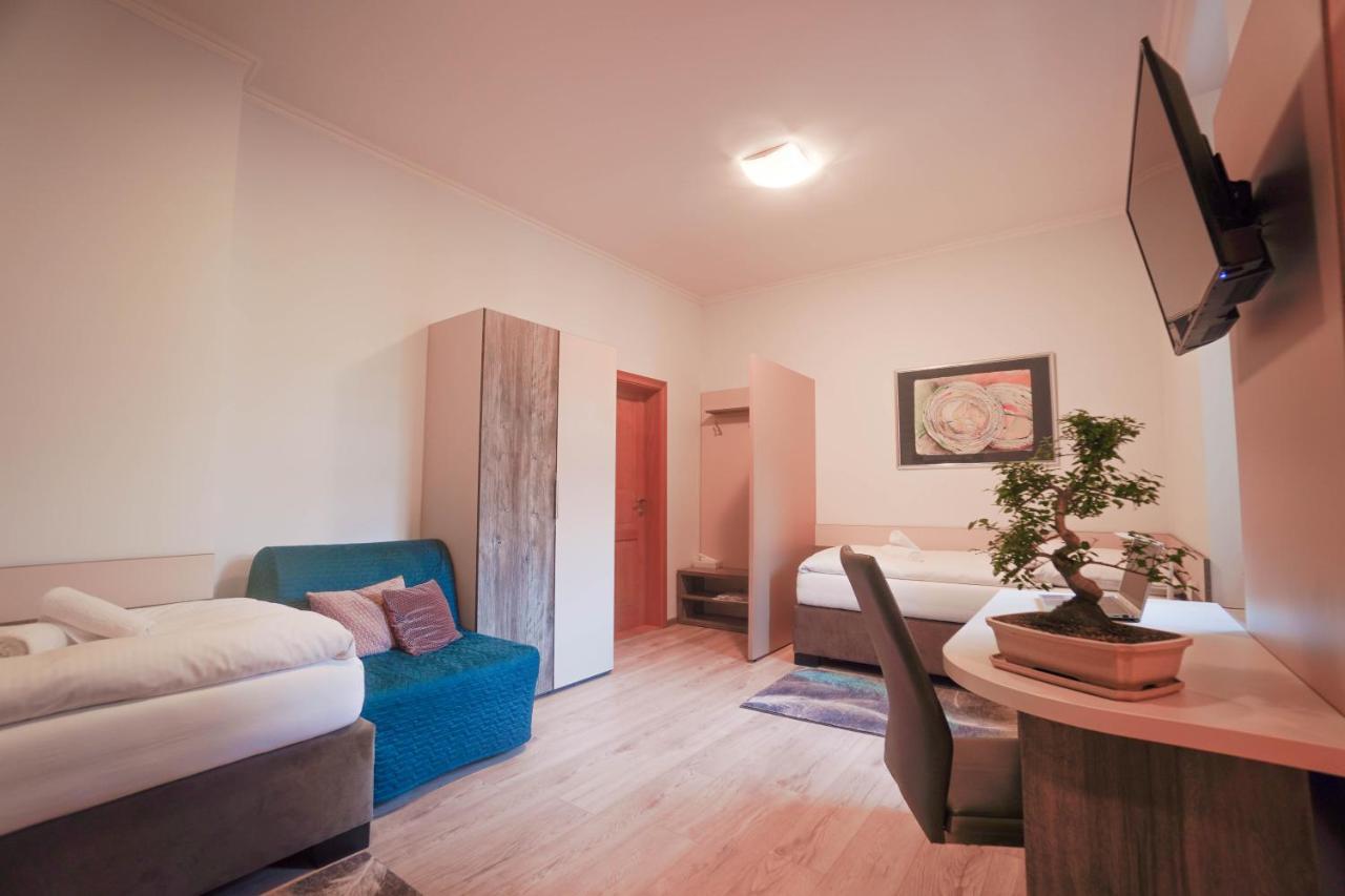 Penzion Hradbova Residence & Spa Кошице Экстерьер фото